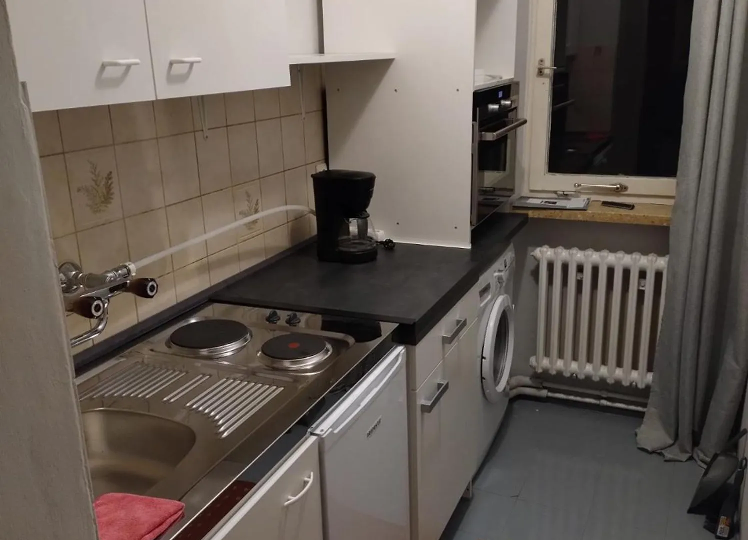 Zentrale Lage, Schoene 2 Zimmer, Voll Ausgestattet! Munich Germany